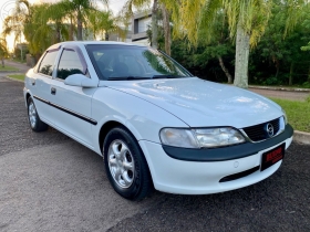 vectra 2.2 mpfi gls 8v 4p manual 1999 campo bom