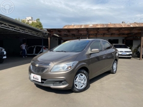 prisma 1.0 lt spe 4 2013 tapejara
