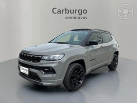 COMPASS 2.0 BLACKHAWK 4 TURBO 4P AUTOMÁTICO