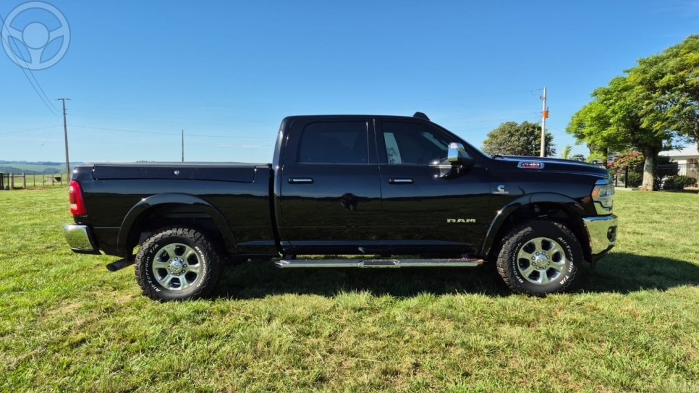 2500 LARAMIE 6.7 NIGHT ED TURBO CD 4X4 DIESEL 4P AUTOMÁTICO - 2020 - PASSO FUNDO