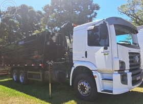24 280 e constellation 6x2 2015 passo fundo