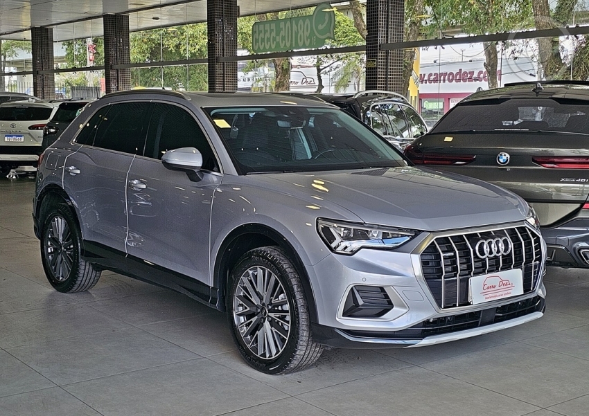 Q3 2.0 TFSI AMBIENTE QUATTRO 4P S TRONIC - 2024 - NOVO HAMBURGO