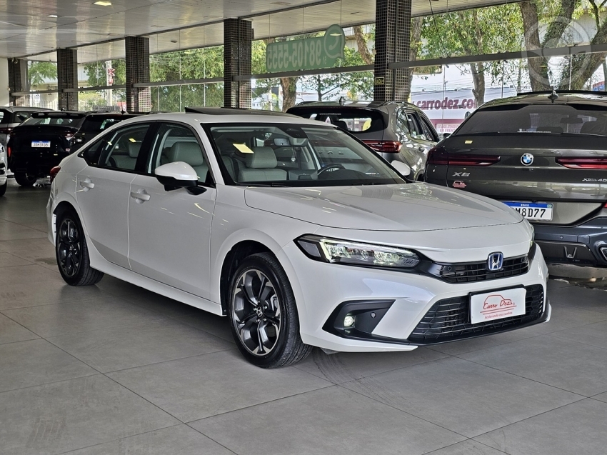 Honda Civic TOURING EHEV 2.0 AT 2024