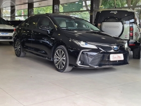 COROLLA 1.8 ALTIS PREMIUM 16V HÍBRIDO 4P AUTOMÁTICO