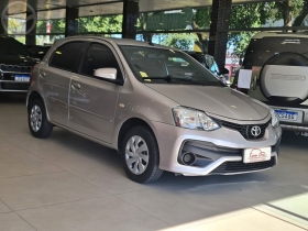 etios 1.5 ready 16v flex 4p automatico 2017 novo hamburgo
