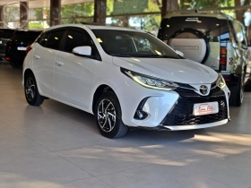 yaris 1.5 xls connect 16v flex 4p automatico 2023 novo hamburgo