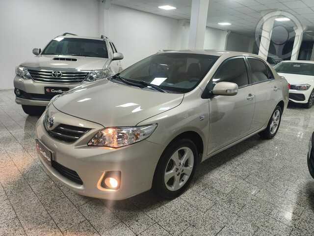 COROLLA XEI 2.0 AUT 28.000 - 2014 - GETúLIO VARGAS
