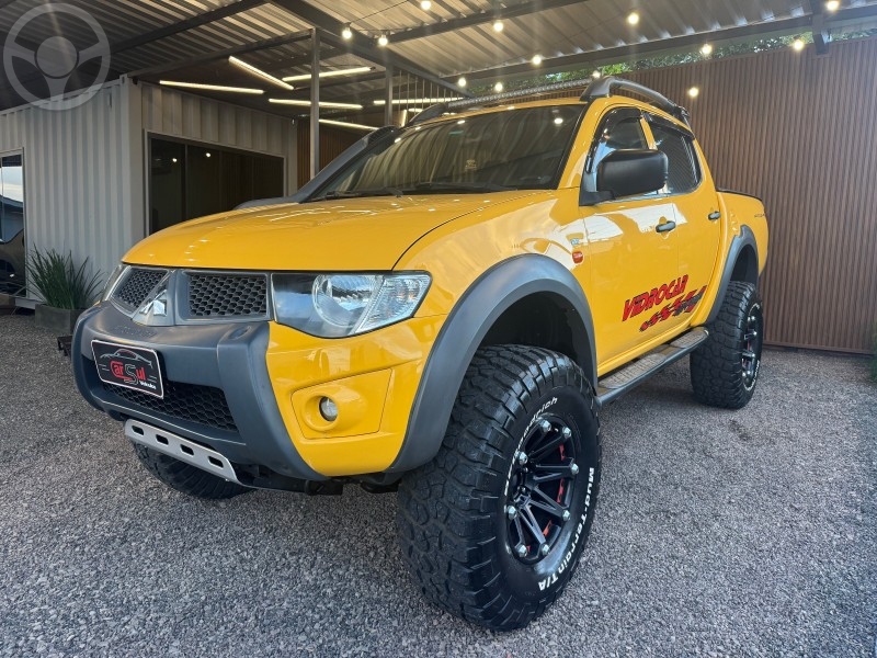 L-200 SAVANA 3.2 TB-IC - 2015 - LAJEADO