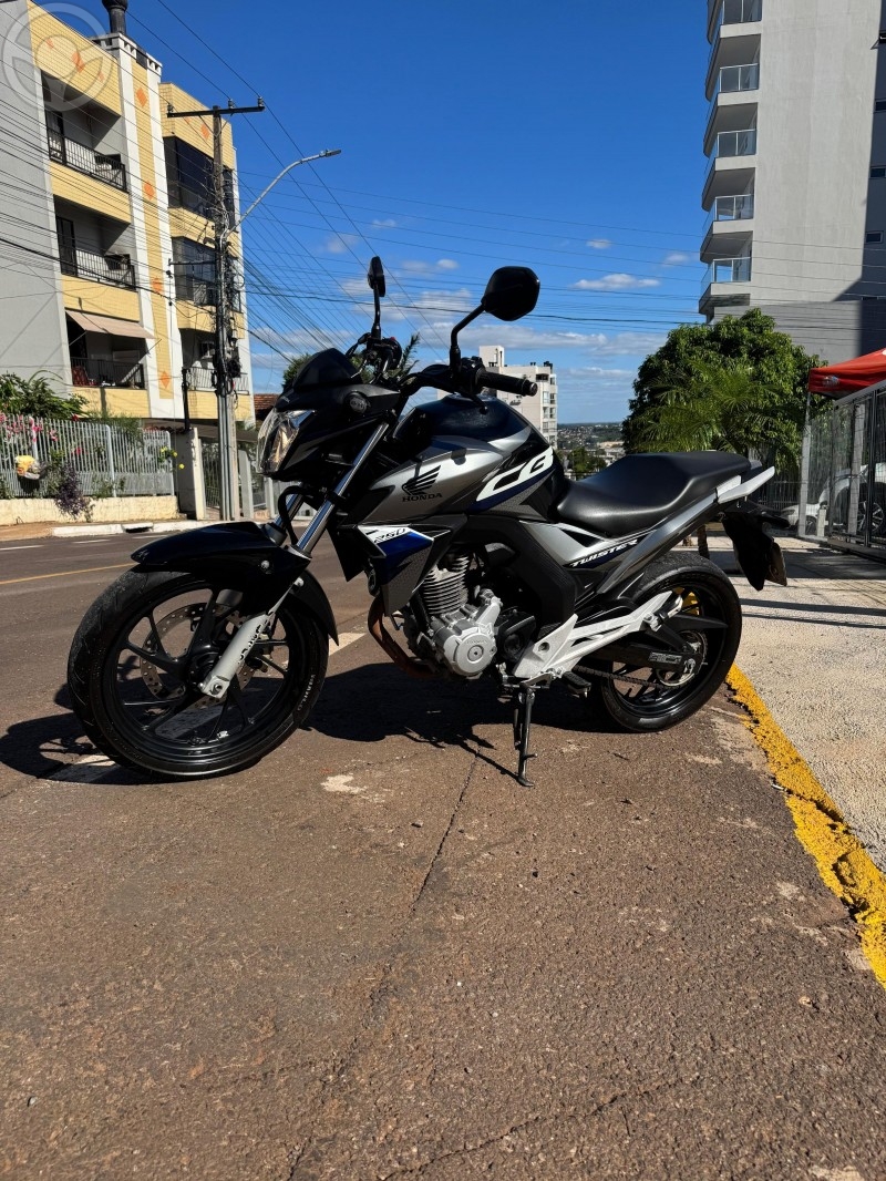 CB 250F TWISTER - 2019 - LAJEADO