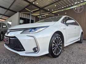 corolla altis 1.8 hybrid premium cvt 2024 lajeado