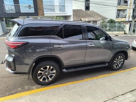 hilux sw4 srx 2.8 2024 lajeado