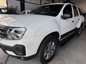 duster oroch intense 1.6 2024 lajeado