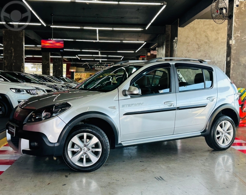SANDERO 1.6 STEPWAY 16V FLEX 4P AUTOMÁTICO - 2014 - CAXIAS DO SUL