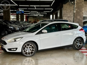 FOCUS 2.0 TITANIUM PLUS 16V FLEX 4P AUTOMÁTICO
