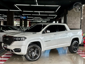 rampage 2.0 hurricane laramie 4 4x4 turbo 4p automatico 2024 caxias do sul