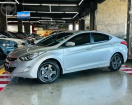 elantra 2.0 gls 16v flex 4p automatico 2013 caxias do sul