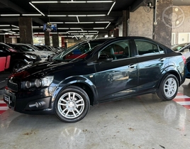 sonic 1.6 ltz sedan 16v flex 4p automatico 2013 caxias do sul