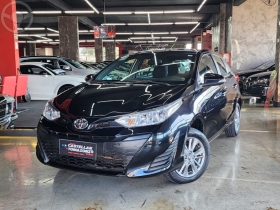 yaris 1.5 xl connect 16v flex 4p automatico 2022 caxias do sul