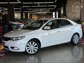 cerato 1.6 sx3 16v 4p automatico 2013 caxias do sul