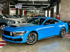 mustang 5.0 coupe v8 4v ti vct 2p automatico 2025 caxias do sul