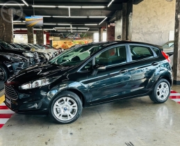 fiesta 1.6 sel hatch 16v flex 4p automatico 2017 caxias do sul