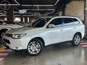 OUTLANDER 2.0 16V 4P AUTOMÁTICO