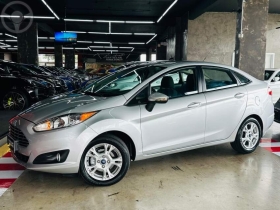 fiesta 1.6 se sedan 16v flex 4p automatico 2014 caxias do sul
