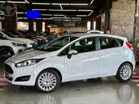 fiesta 1.6 titanium hatch 16v flex 4p automatico 2015 caxias do sul