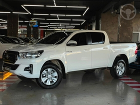 HILUX 2.8 SR 4X4 CD 16V DIESEL 4P AUTOMÁTICO