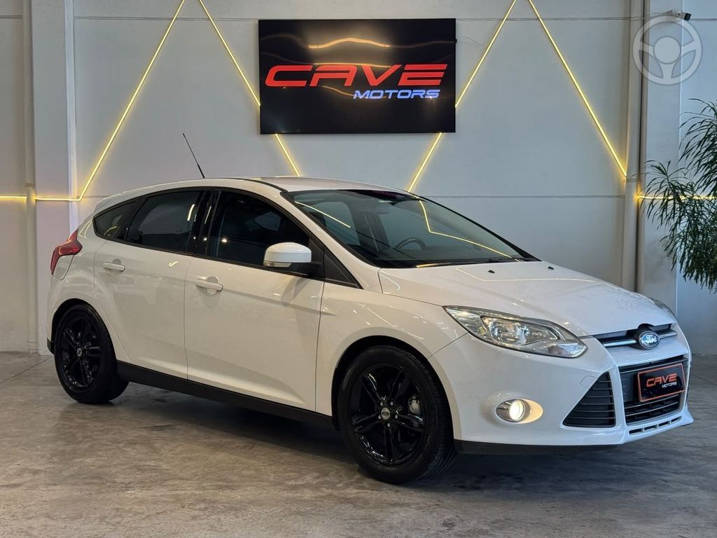 FOCUS 2.0 16V/SE/SE PLUS FLEX 5P AUT.  - 2015 - CAXIAS DO SUL