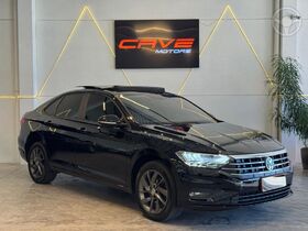jetta comfort. 250 tsi 1.4 flex 16v aut.  2019 caxias do sul