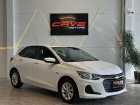 onix hatch lt 1.0 12v flex 5p mec.  2023 caxias do sul