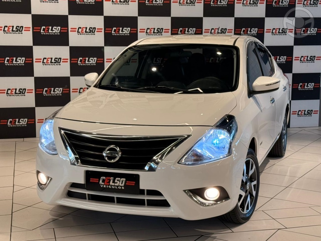 VERSA 1.6 16V FLEX UNIQUE 4P MANUAL - 2016 - DOIS IRMãOS