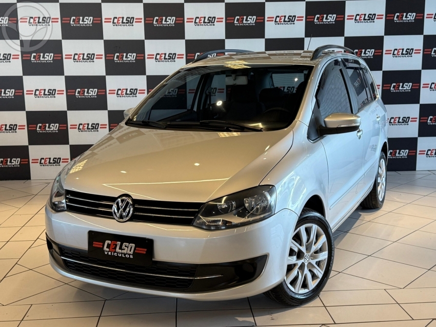 SPACEFOX 1.6 MI 8V FLEX 4P MANUAL - 2011 - DOIS IRMãOS