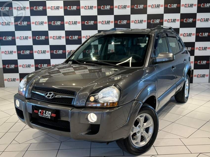 TUCSON 2.0 MPFI GLS 16V 143CV 2WD FLEX 4P AUTOMÁTICO - 2017 - DOIS IRMãOS