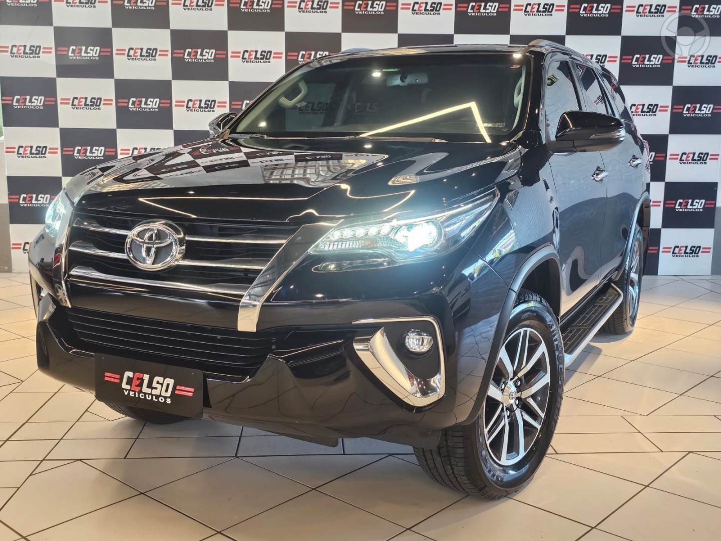 HILUX SW4 2.8 SRX 4X4 16V TURBO INTERCOOLER DIESEL 4P AUTOMÁTICO - 2020 - DOIS IRMãOS