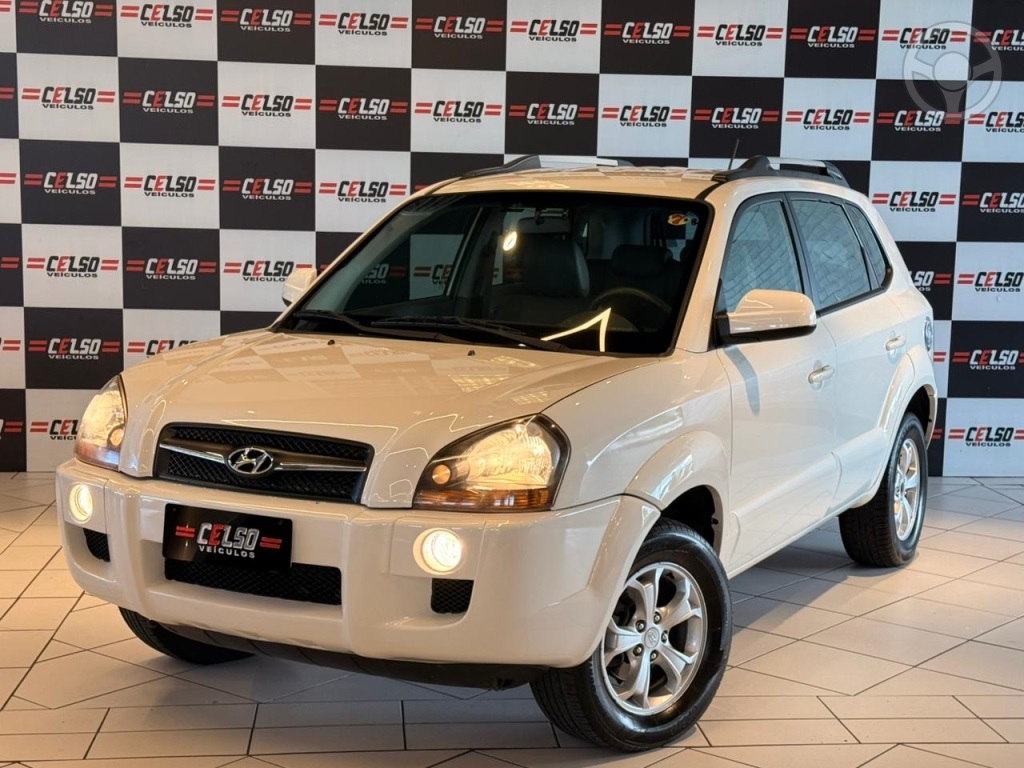 TUCSON 2.0 MPFI GLS TOP 16V 143CV 2WD FLEX 4P AUTOMÁTICO - 2016 - DOIS IRMãOS