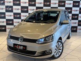 fox 1.0 mi trendline 8v flex 4p manual 2015 dois irmaos