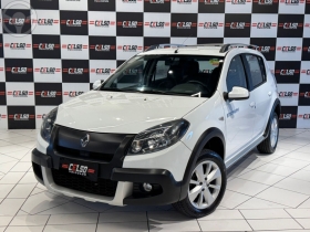 sandero 1.6 stepway 16v flex 4p automatico 2014 dois irmaos