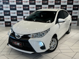 yaris 1.5 16v flex sedan xl multidrive3 2023 dois irmaos