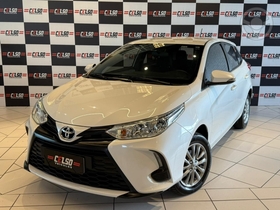 yaris 1.5 xl 16v flex 4p automatico 2023 dois irmaos