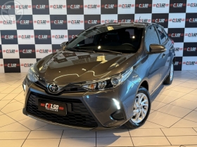 yaris 1.5 xs 16v flex 4p automatico 2023 dois irmaos