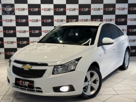 CRUZE 1.8 LT 16V FLEX 4P AUTOMÁTICO