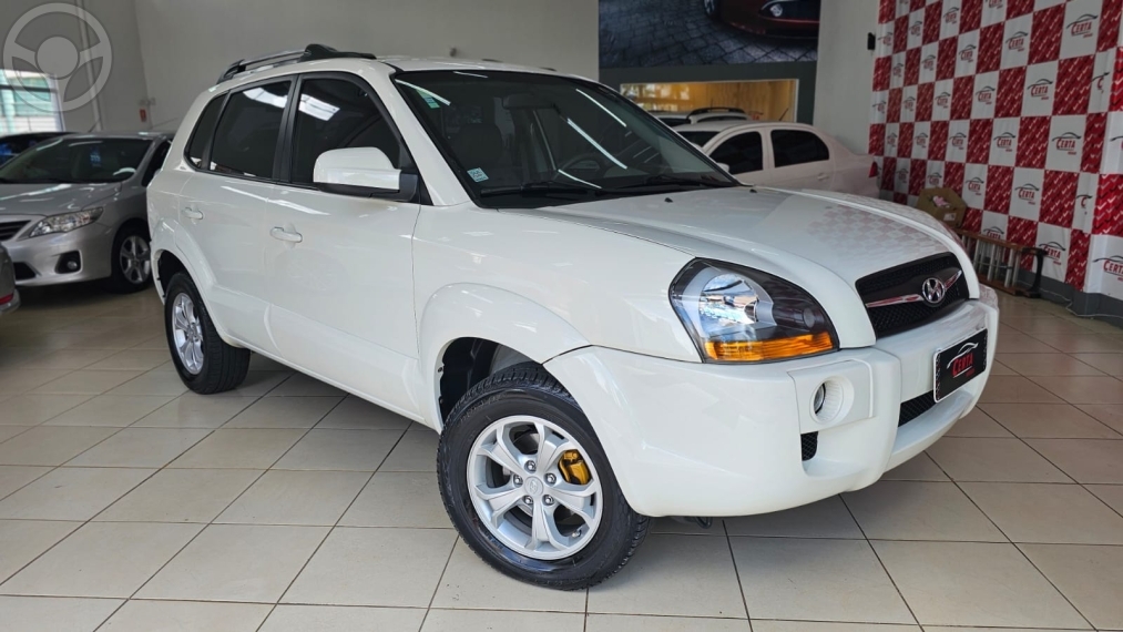 TUCSON 2.0 MPFI GLS 16V 143CV 2WD FLEX 4P AUTOMÁTICO - 2015 - PASSO FUNDO
