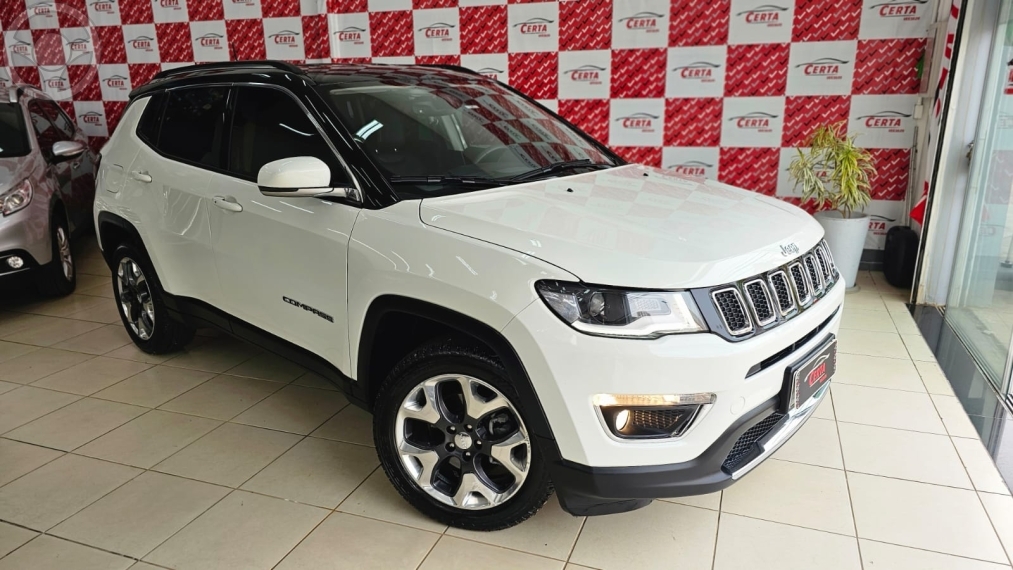 COMPASS 2.0 16V FLEX LONGITUDE AUTOMÁTICO - 2019 - PASSO FUNDO
