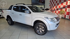 l200 triton 2.4 16v turbo diesel sport hpe top cd 4p 4x4 automatico 2017 passo fundo
