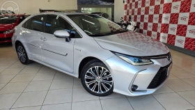 COROLLA 1.8 ALTIS PREMIUM 16V HÍBRIDO 4P AUTOMÁTICO