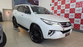 hilux sw4 2.8 srx 4x4 16v turbo intercooler diesel 4p automatico 2019 passo fundo