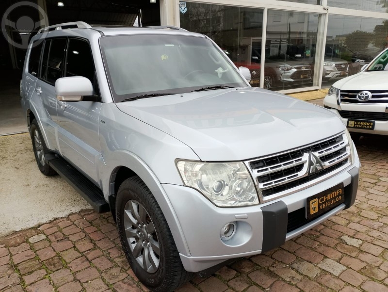PAJERO FULL 3.2 DIESEL - 2010 - VENâNCIO AIRES