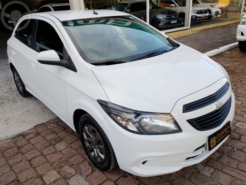 ONIX 1.0 JOY 8V - 2019 - VENâNCIO AIRES